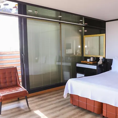 The Hera Platinum 4* Stambuł